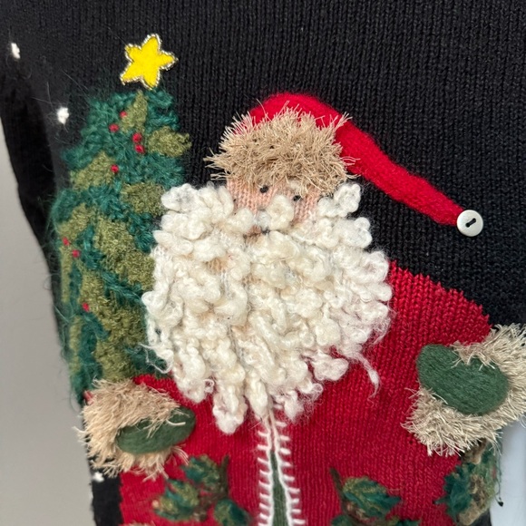 Vintage Santa Sweater - Picture 2 of 9